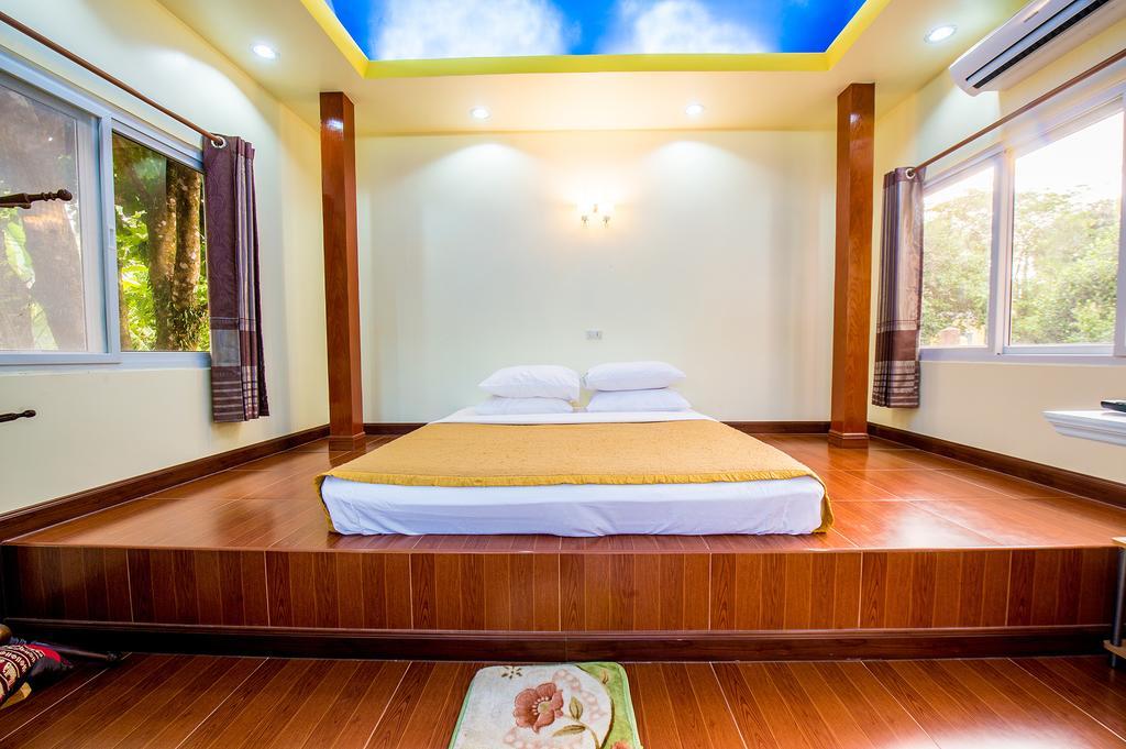 Poomvarin Resort Ban Wang Takhrai Zewnętrze zdjęcie